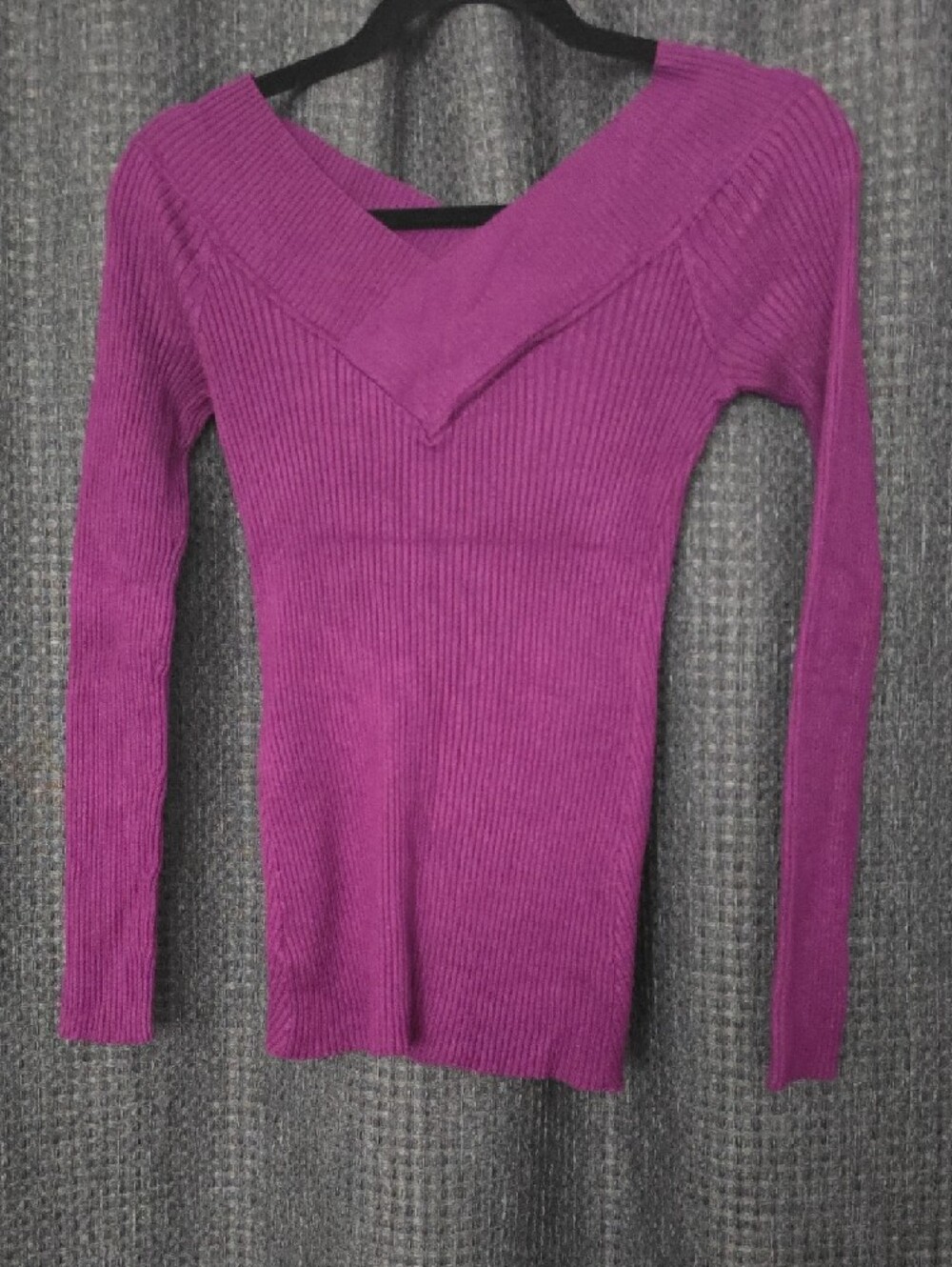 Candie's Off-the-Shoulder Ribbed Sweater - Magenta - Picture 5 of 5